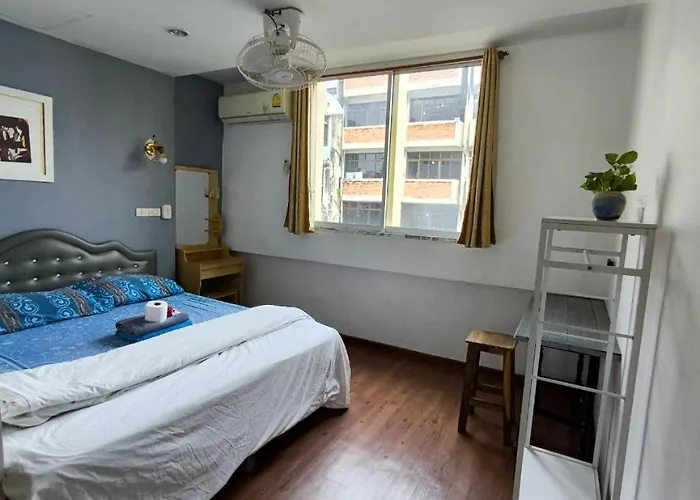 Santo House